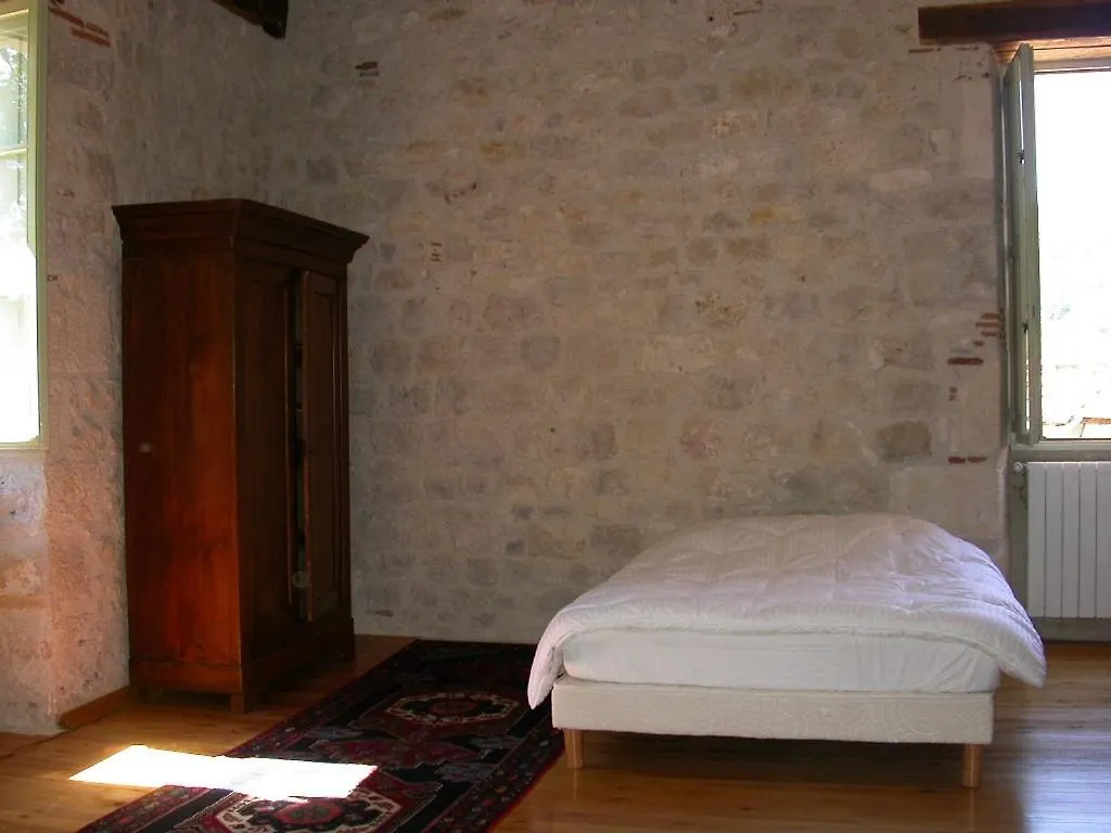 Вилла Le Manoir Du Port Grezels Франция